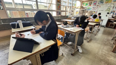 美術部 (2)