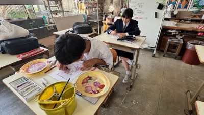 美術部 (6)