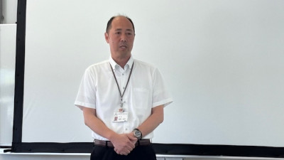 他 (6)