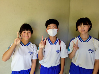5209EBDC-11AB-453F-9A67-59A71BE75648