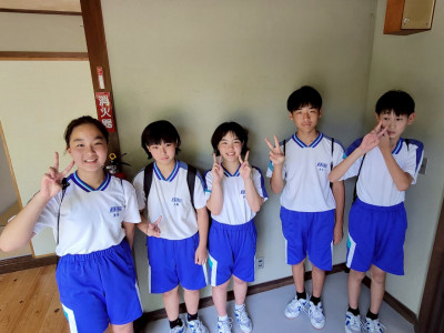 C9BDE28E-2B24-4780-8BF5-60F18AA27335