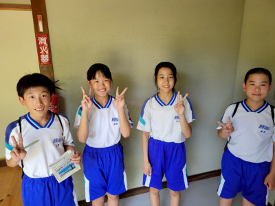 C90A5853-F4A5-47BA-8F1A-1F469276DD23