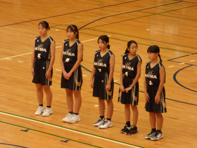 女子バスケ (2)