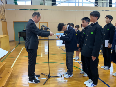 修了式 (27)