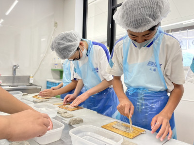 安岡かまぼこ (2)