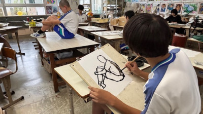 美術部 (6)