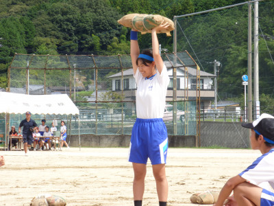 ９俵上げでどっこいしょ (5)