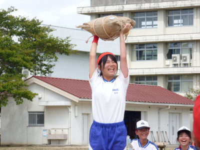 ９俵上げでどっこいしょ (8)