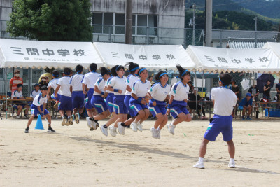 １０みんなでジャンプ (4)