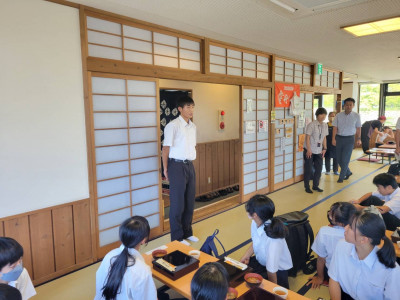 ③ (2)