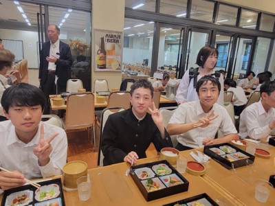 ② (26)