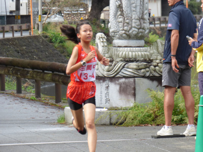 女子４区