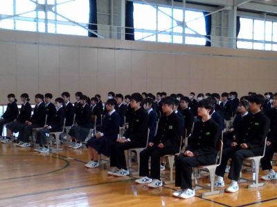 職員_職員室_曽根春菜_ 新任始業式_4